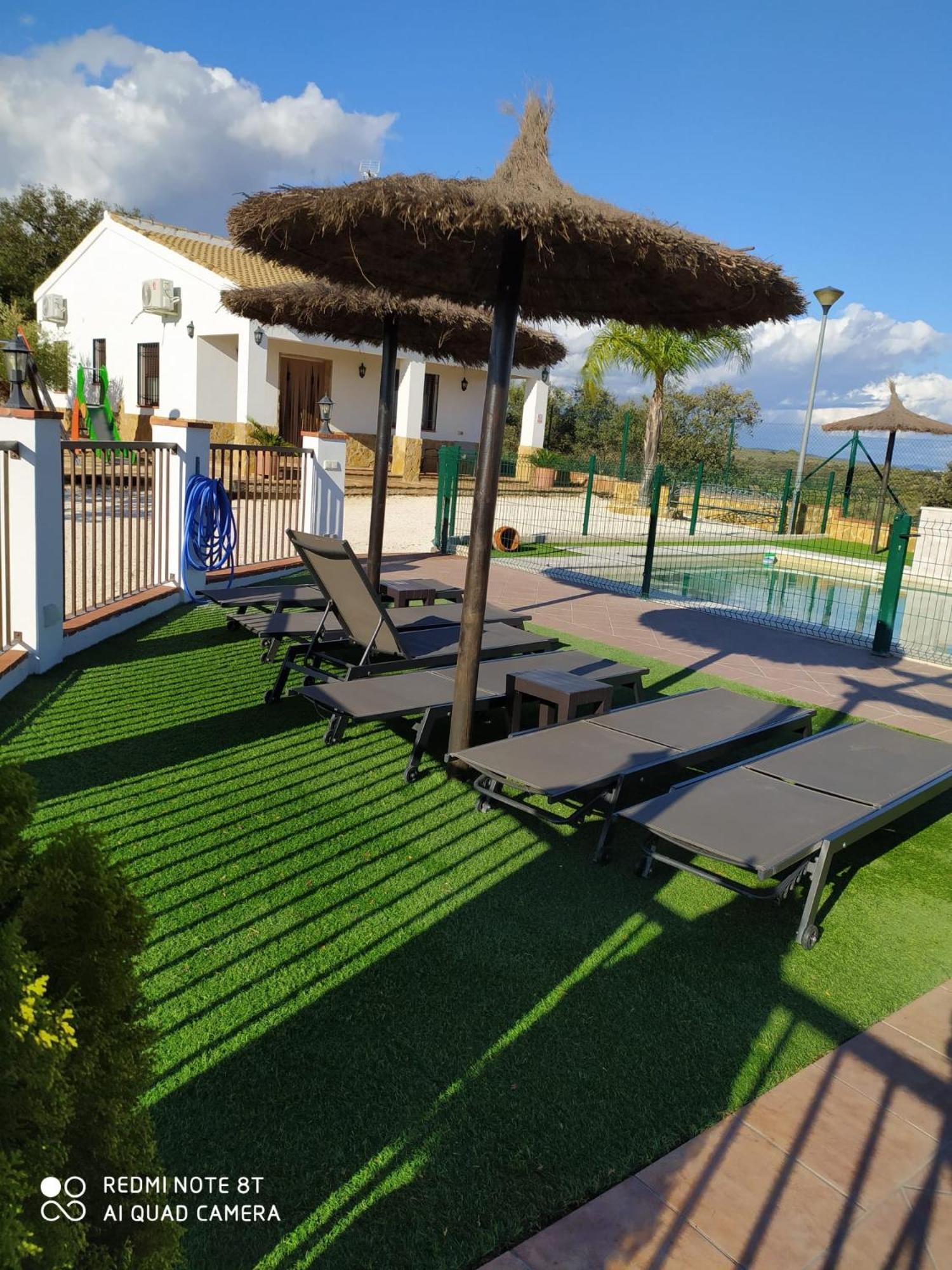 La Sombra Del Lagarto Villa Penaflor Bagian luar foto